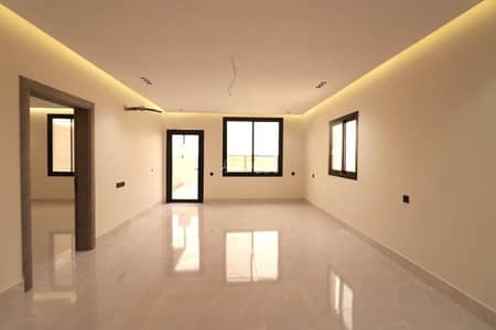 4 Bedroom Flat for Sale in North Jeddah, Jeddah - Rooftop attachment for sale 4 rooms with a terrace ready for immediate transfer at a suitable and exclusive price