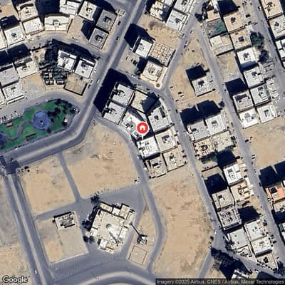3 Bedroom Villa for Sale in North Jeddah, Jeddah - Luxury finished roof villa for sale