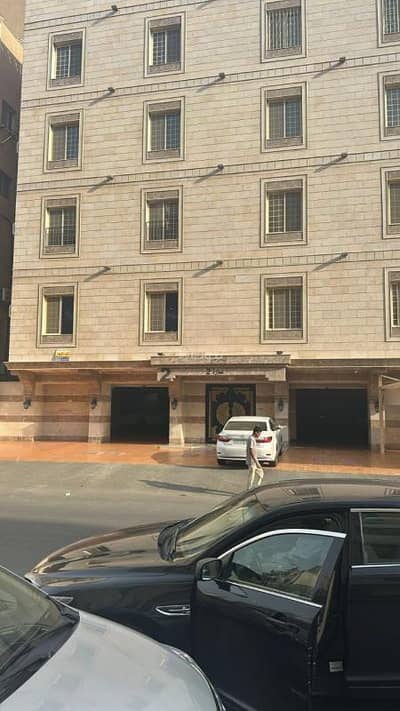 6 Bedroom Flat for Rent in North Jeddah, Jeddah - Apartment with 6 bedrooms for rent in Al-Wurood, Jeddah