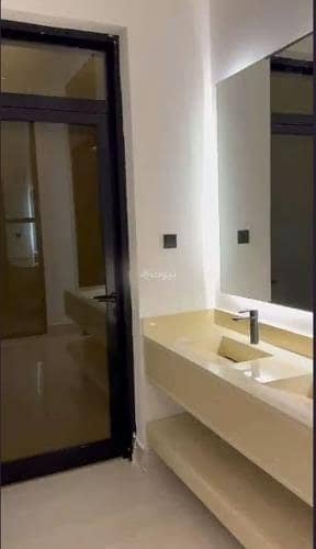 دور 5 غرف نوم للبيع في غرب الرياض، الرياض - طابق للبيع في نمار، الرياض