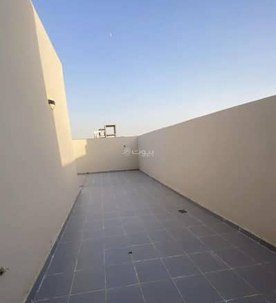 4 Bedroom Flat for Sale in East Riyadh, Riyadh - Apartment with roof for sale in Ghosun, Riyadh