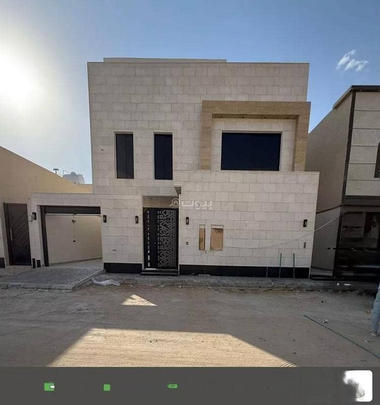 Floor For Sale in Al Janadriyah, Riyadh