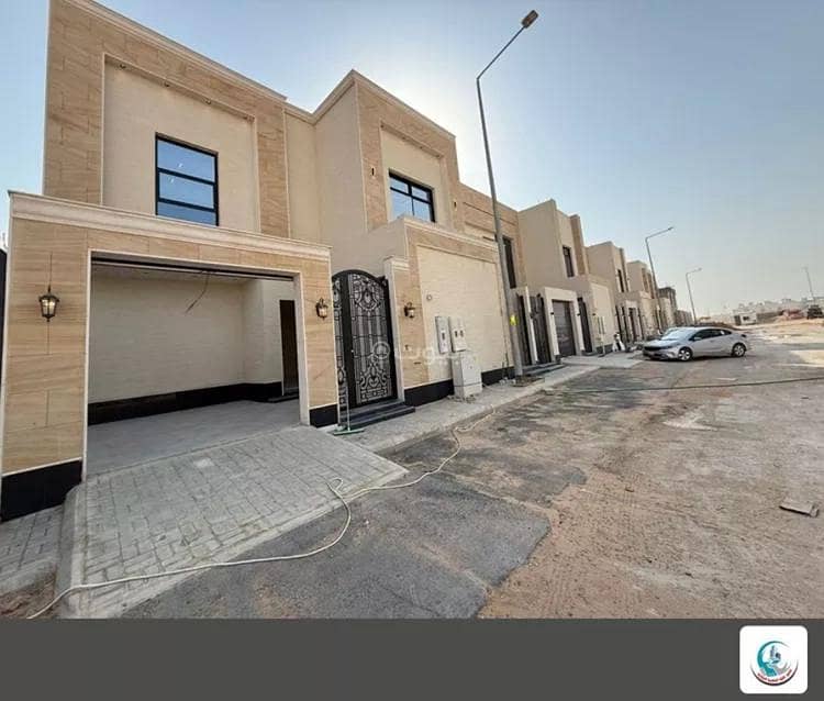 Floor For Sale in Al Janadriyah, Riyadh