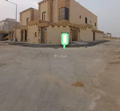 دور 5 غرف نوم للبيع في شرق الرياض، الرياض - عقار للبيع