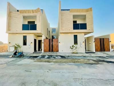 7 Bedroom Villa for Sale in West Riyadh, Riyadh - Villa For Sale in Al Mahdiyah, Riyadh