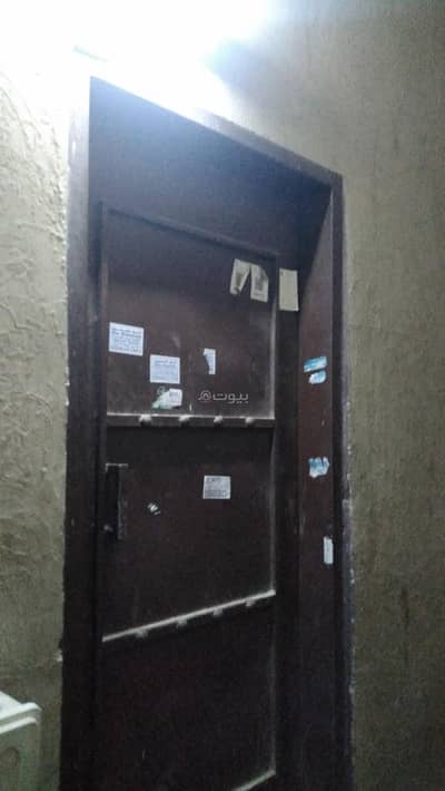 Residential Building for Sale in Central Riyadh, Riyadh - Residential Building in Central Riyadh，Al Marqab 399000 SAR - 87729782