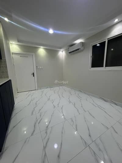 Studio for Rent in East Riyadh, Riyadh - Studio for rent in Seville, Al-Sahabah Street