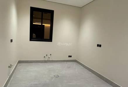 دور 4 غرف نوم للبيع في شرق الرياض، الرياض - ممتلكات للبيع