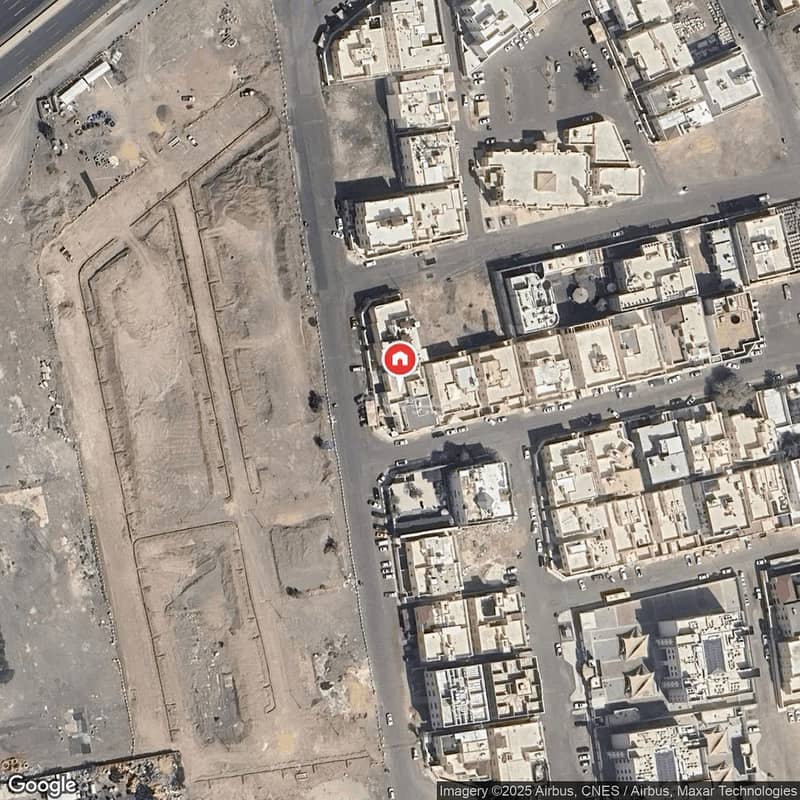 For sale: a villa in the Abu Breqa neighborhood of the city of Medina.