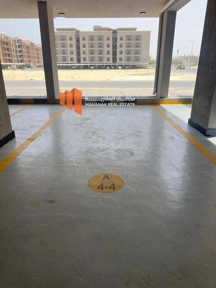 استوديو للإيجار في الحمراء، الخبر