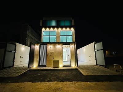 فیلا 4 غرف نوم للبيع في شرق الرياض، الرياض - تاون هاوس فاخر للبيع كود (١٠٤)