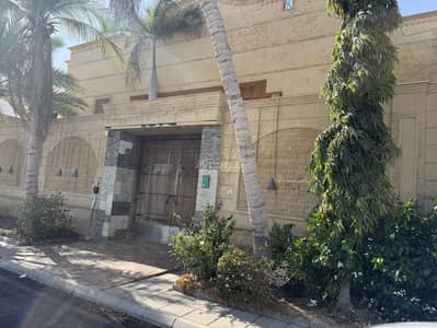 فیلا 5 غرف نوم للايجار في شمال جدة، جدة - فيلا في موقع ممتاز للايجار