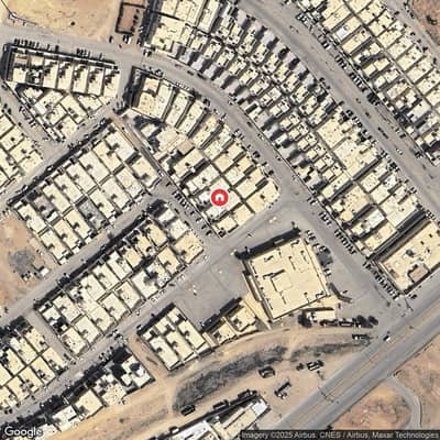 3 Bedroom Floor for Sale in East Riyadh, Riyadh - Residential apartment for sale in Al-Janadriyah