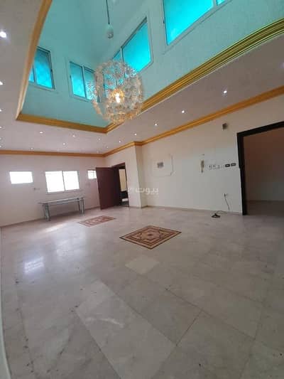 4 Bedroom Flat for Rent in North Jeddah, Jeddah - Rooftop apartment consisting of 4 rooms for rent in Al Rabwah