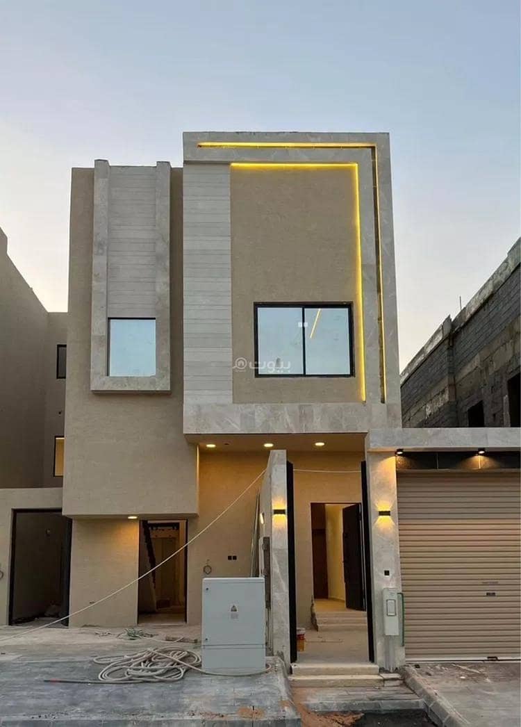 Floor For Sale in Okaz, Riyadh
