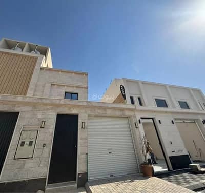 3 Bedroom Villa for Sale in South Riyadh, Riyadh - Villa For Sale in Okaz, Riyadh