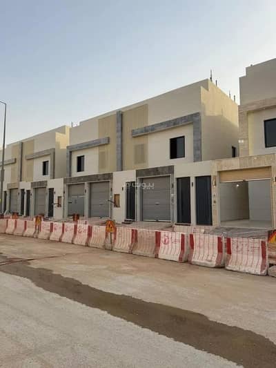 فیلا 5 غرف نوم للبيع في جنوب الرياض، الرياض - فيلا للبيع في شارع حسين الأبريقي, حي عكاظ, مدينة الرياض, منطقة الرياض