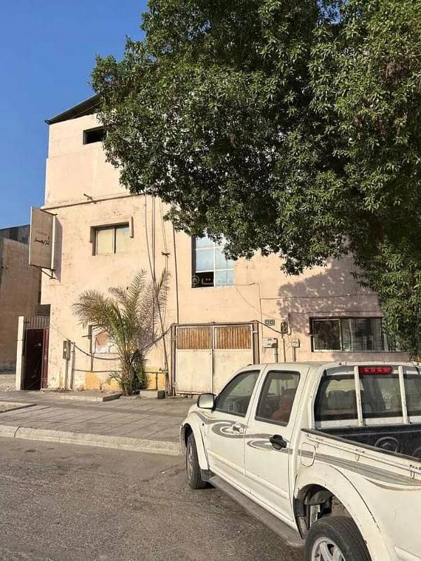 24 غرفة سكنية للبيع في الثقبة، الخبر
