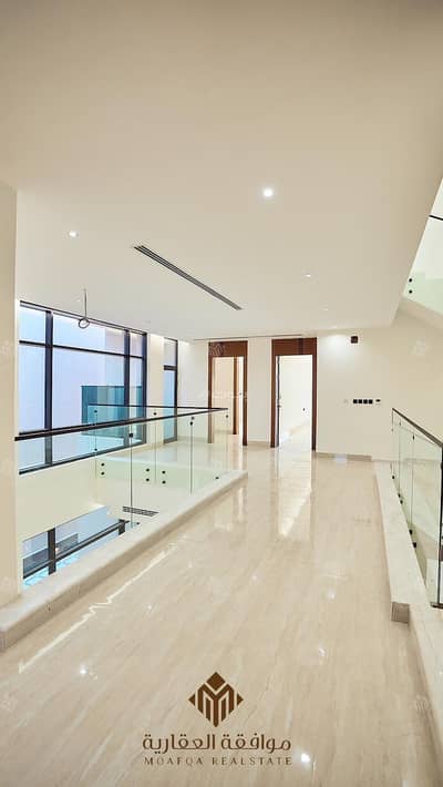 6 Bedroom Villa for Sale in West Riyadh, Riyadh - Villa in Al-Mahdiyah