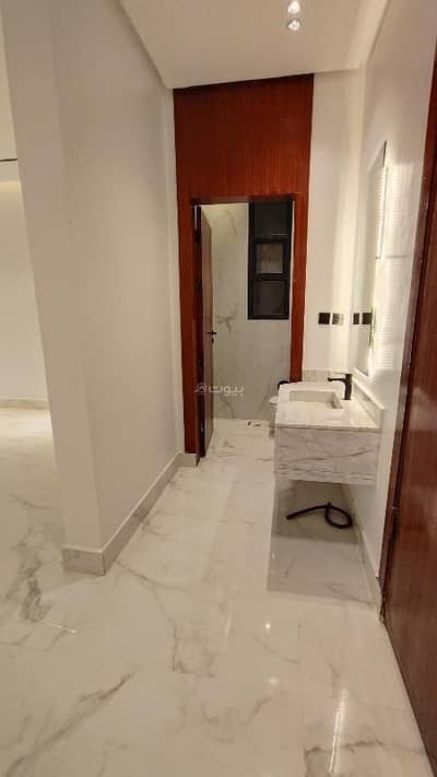 4 Bedroom Floor for Sale in East Riyadh, Riyadh - Apartment with 4 bedrooms for sale in Al Rimalah