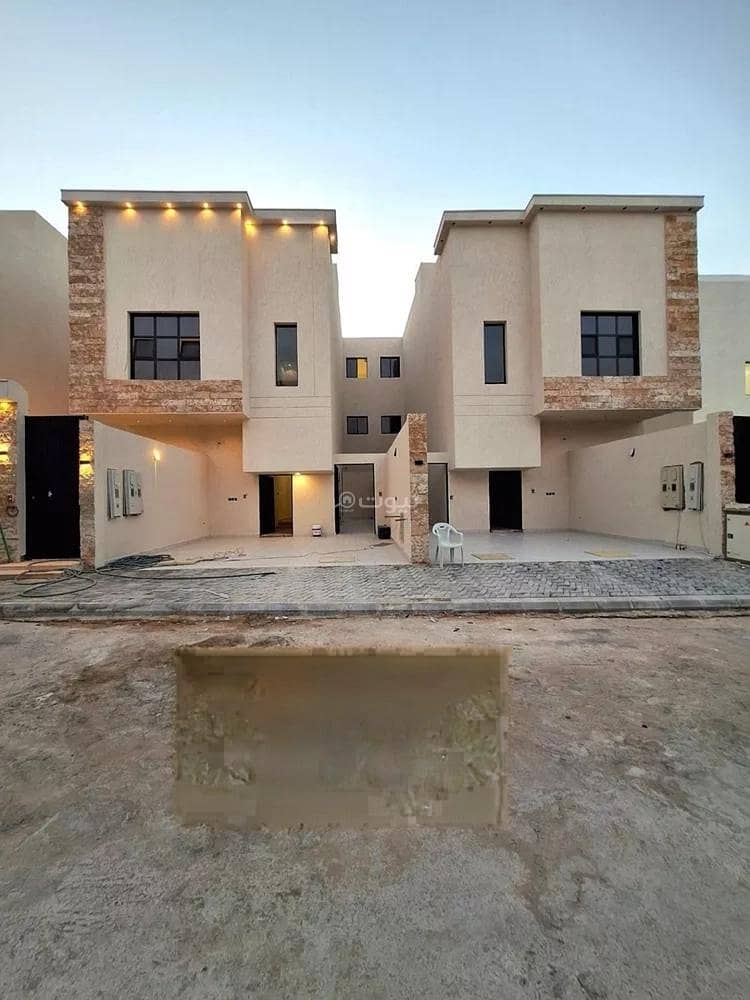 شقة من 4 غرف نوم للبيع في عكاظ , الرياض