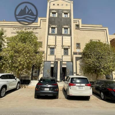 دور 4 غرف نوم للايجار في شمال الرياض، الرياض - للإيجار | دور بمساحة واسعة + سطح – حي النرجس الجنوبي