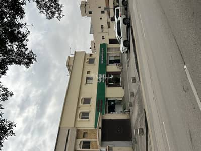 عمارة سكنية  للبيع في غرب الرياض، الرياض - مبنى سكني للبيع في العريجاء الوسطى، الرياض