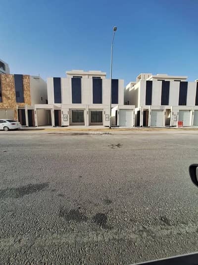 5 Bedroom Villa for Sale in South Riyadh, Riyadh - 5 Bedroom Villa For Sale in Okaz, Riyadh