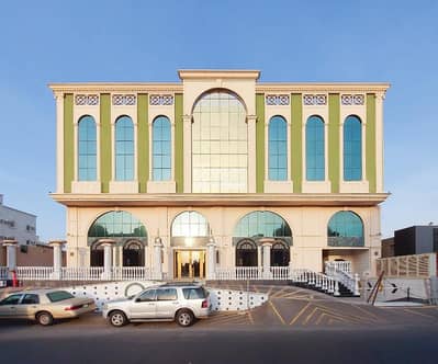 عمارة تجارية  للايجار في شمال جدة، جدة - مبنى اداري للايجار
