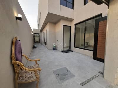 3 Bedroom Floor for Sale in East Riyadh, Riyadh - First Floor, Al Khaleej Neighborhood