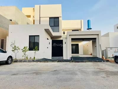7 Bedroom Villa for Sale in West Riyadh, Riyadh - Villa For Sale in Al Mahdiyah, Riyadh