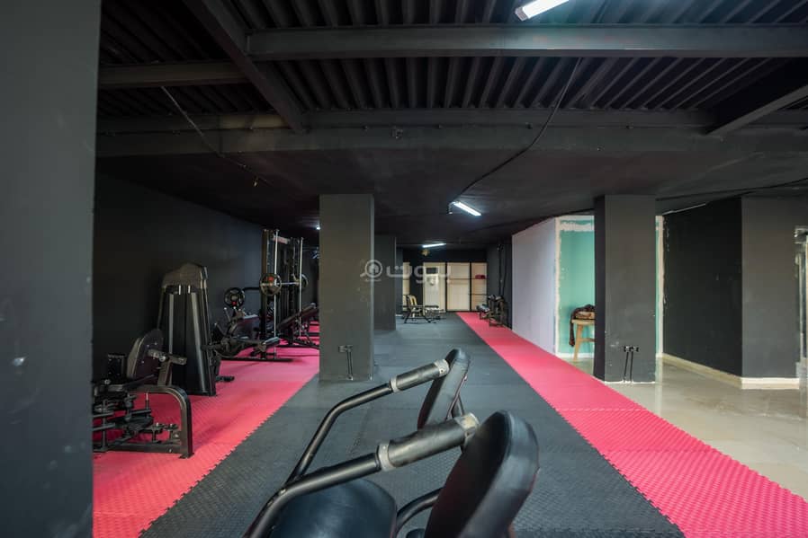 عمارة سكنية للإيجار في السلامة، جدة