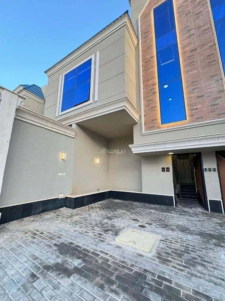 Floor For Sale in Al Rimal, Riyadh