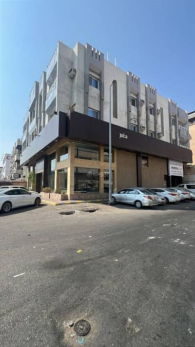 3 Bedroom Apartment for Rent in North Jeddah, Jeddah - 3-bedroom apartment for rent in Al-Nazha, Jeddah