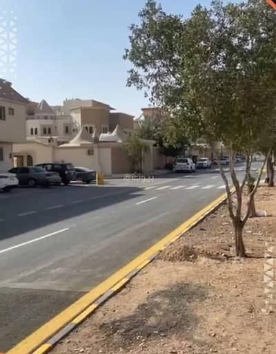 Residential Building for Sale in South Riyadh, Riyadh - Property for Sale
