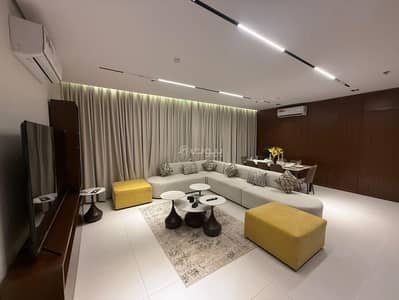 3 Bedroom Flat for Sale in West Riyadh, Riyadh - 3-bedroom apartment for sale in Al Mahdiyah