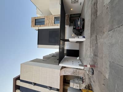 دور 4 غرف نوم للايجار في شرق الرياض، الرياض - طابق للإيجار في الريان، الرياض