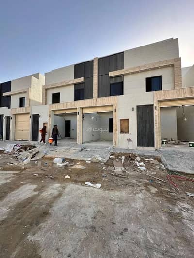 5 Bedroom Villa for Sale in South Riyadh, Riyadh - Villa For Sale in Okaz, Riyadh