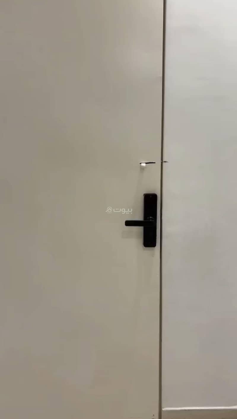 للبيع شقة كبيرة في اليرموك