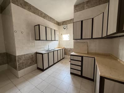 4 Bedroom Apartment for Rent in North Jeddah, Jeddah - Apartment for rent in Al Zahra neighborhood