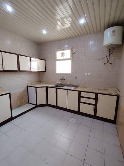 3 Bedroom Apartment for Rent in East Riyadh, Riyadh - Family apartment for rent