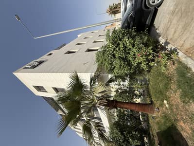 فلیٹ 3 غرف نوم للبيع في شمال الرياض، الرياض - شقة فاخرة للبيع (منازل الماجد 05) حي الصحافة