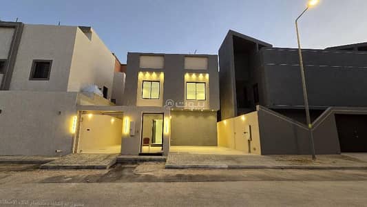 دور 4 غرف نوم للبيع في جنوب الرياض، الرياض - دور سكني للبيع في عكاظ