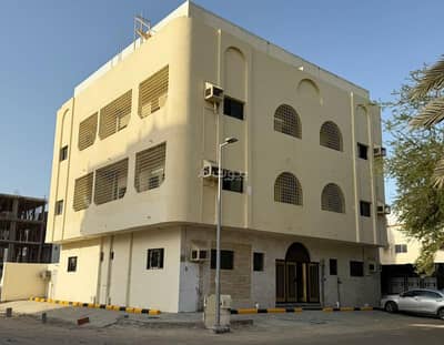 11 Bedroom Residential Building for Sale in Central Jeddah, Jeddah - Building for sale in Al-Faisaliah neighborhood, prime location and fully renovated.