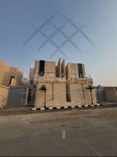4 Bedroom Villa for Sale in King Fahd, Abu Arish - For sale, a luxurious designed duplex villa in Abu Arish Province.