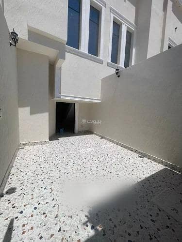 3 Bedroom Floor for Sale in Twaiq District, Al Muzahimiyah Riyadh Region - Floor For Sale in Twaiq District, Al Muzahimiyah Riyadh Region