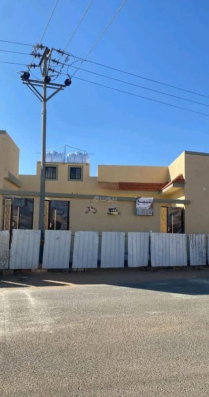 Floor For Sale in Al Khuzama, Hail Floor For Sale in Al Khuzama, Hail