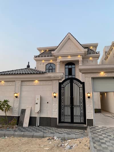 8 Bedroom Villa for Sale in Al Lulu, Al Khobar - 8 Bedroom Villa For Sale in Al Lulu, Al Khobar