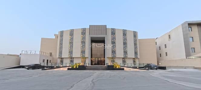 2 Bedroom Flat for Rent in Central Riyadh, Riyadh - Unfurnished Unit in New Compound in Al Malaz