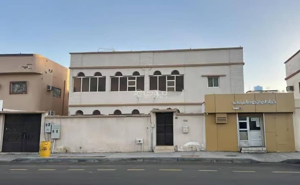 Villa For Sale in Al Muntazah Al Sharqi, Hail